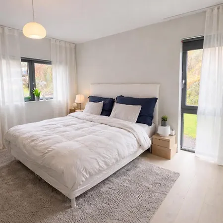 Modern House In 15 Min To 10 Min To Airport Apartman Bergen